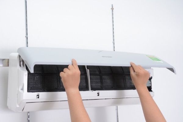cách vệ sinh điều hòa tại nhà