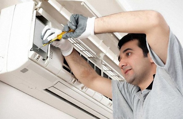 cách vệ sinh điều hòa tại nhà