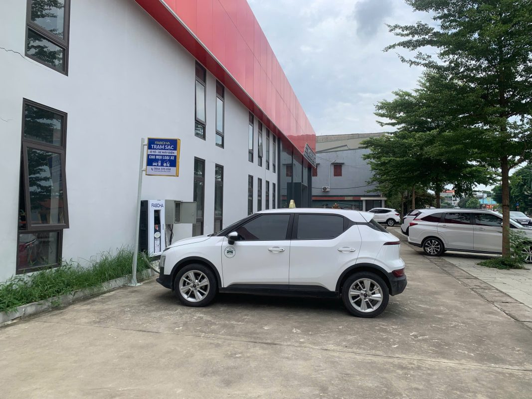 Phát triển hạ tầng trạm sạc