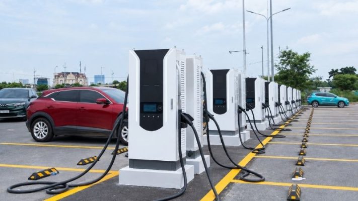 Kịnh doanh trạm sạc xe điện